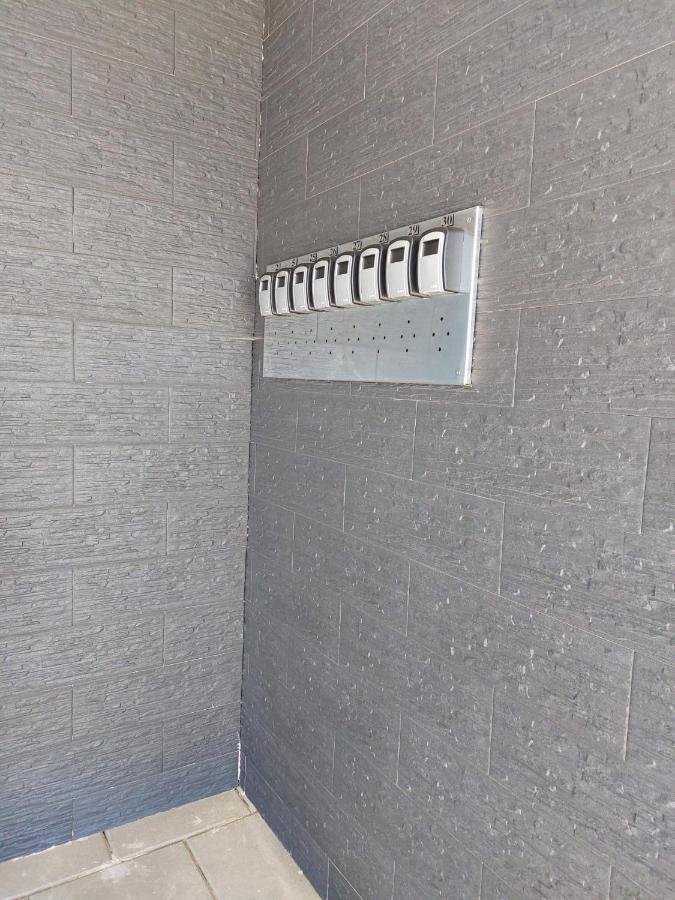Appartement Apartalux Oradea Extérieur photo