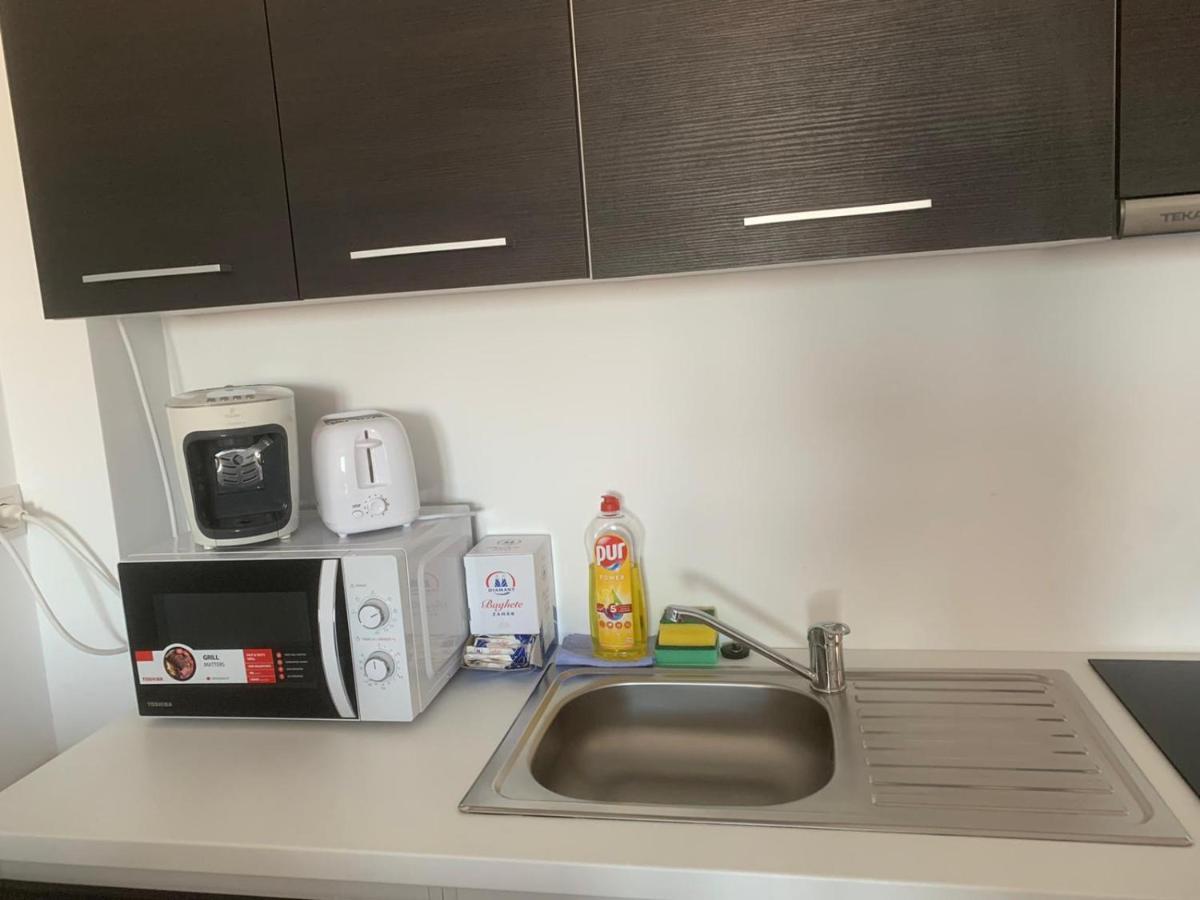 Appartement Apartalux Oradea Extérieur photo
