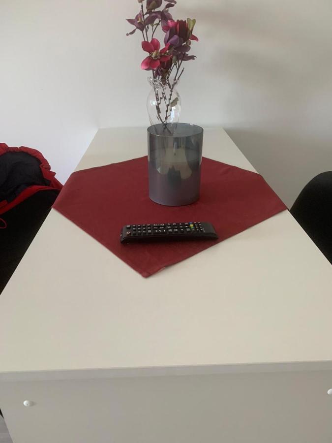 Appartement Apartalux Oradea Extérieur photo